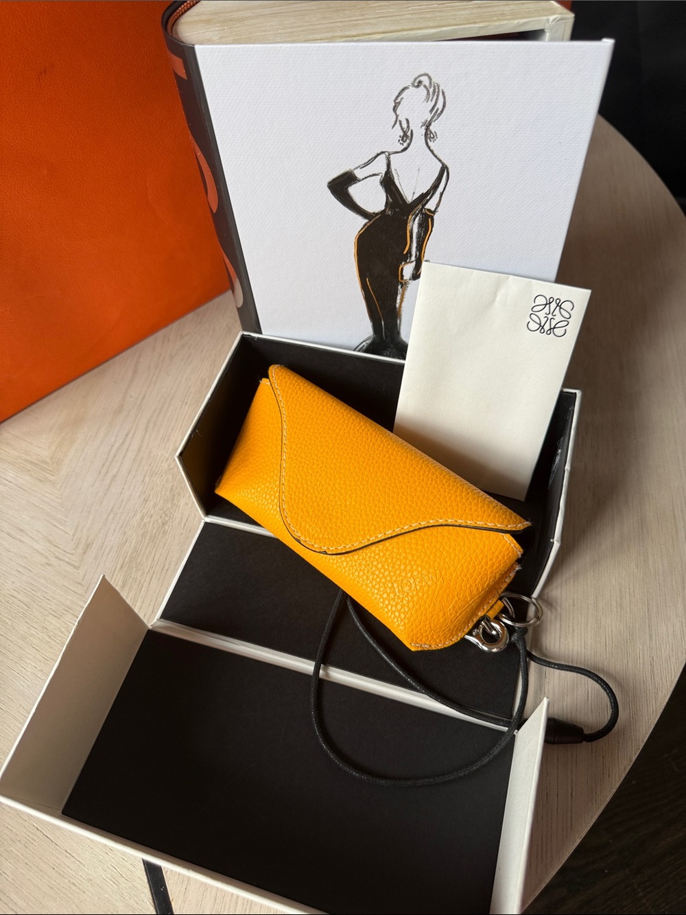Loewe Paula’s Ibiza Yellow Oversized Sunglasses New Full Set Rare - Picture 9 of 9